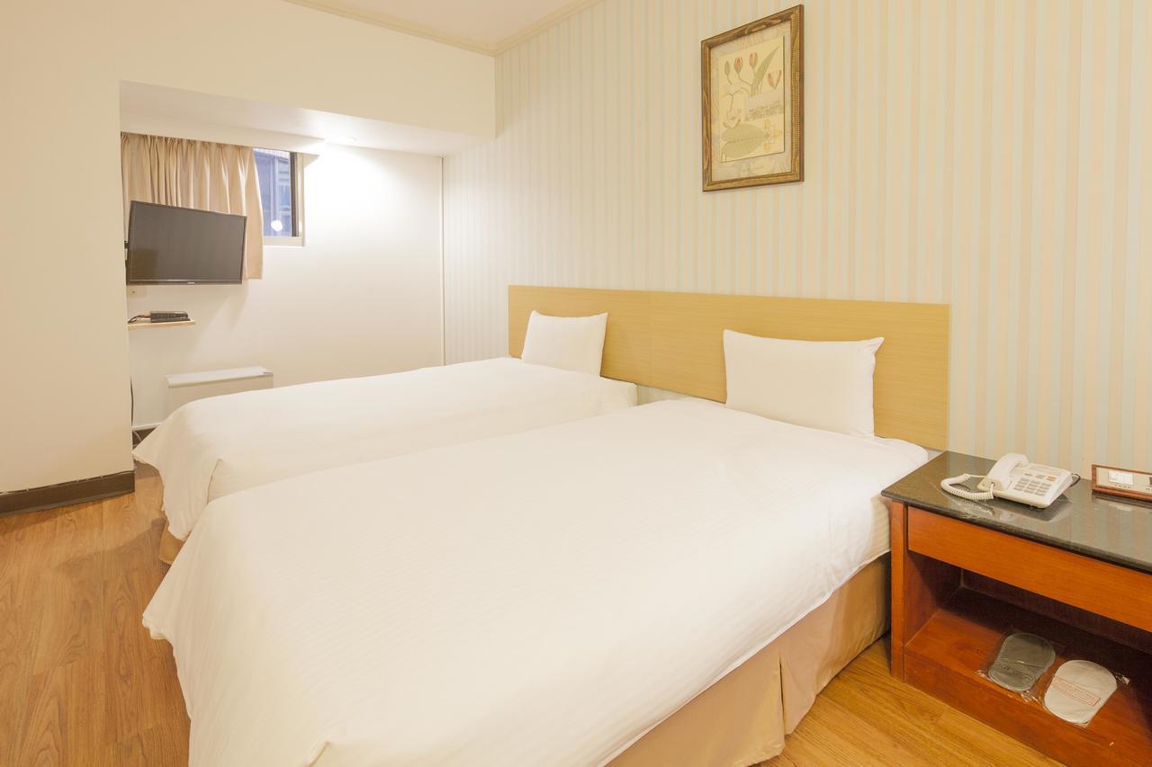 Lincoln Hotel تاينان المظهر الخارجي الصورة