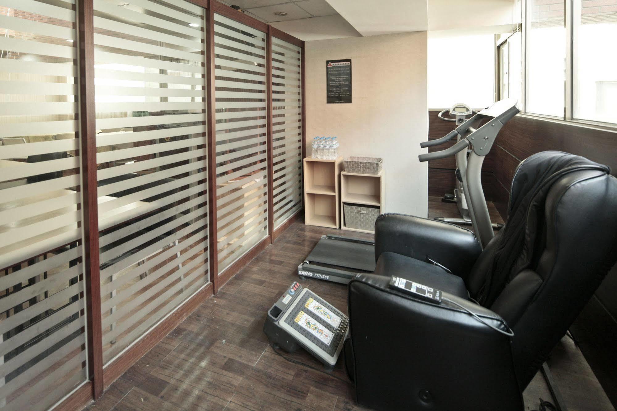 Lincoln Hotel تاينان المظهر الخارجي الصورة
