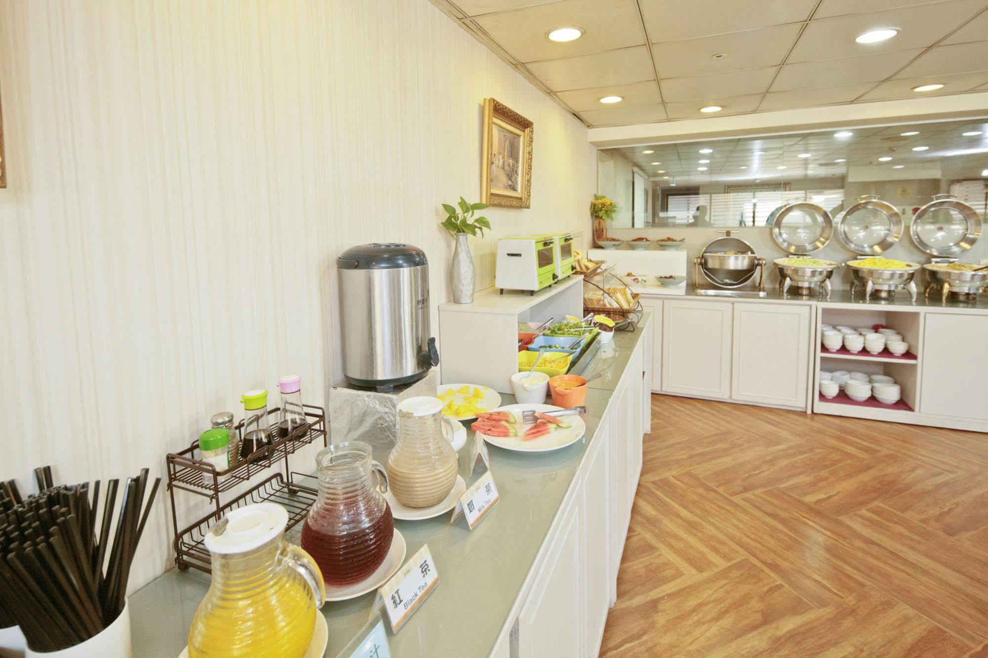 Lincoln Hotel تاينان المظهر الخارجي الصورة